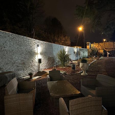 Manoir Drissia - Tours Centre, France Hotel Saint-Avertin Exterior photo